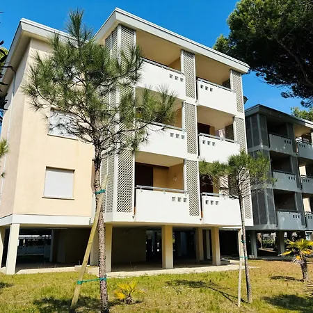 Apartment Marinella *
